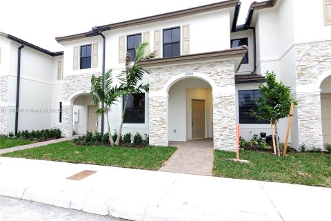 Villa ou maison à vendre à Homestead, Floride: 3 chambres, 149.76 m2 № 1081180 - photo 1