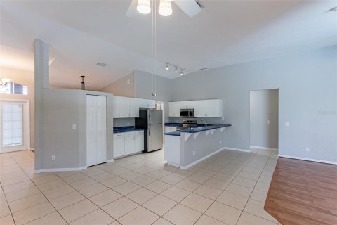 Villa ou maison à vendre à North Port, Floride: 3 chambres, 197.6 m2 № 1133355 - photo 18
