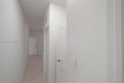 Villa ou maison à vendre à Miami, Floride: 5 chambres, 281.77 m2 № 1321271 - photo 29