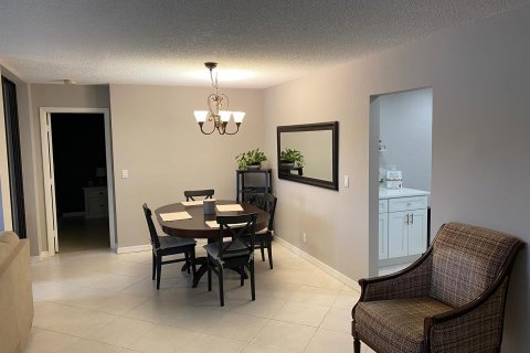 Condo in Coconut Creek, Florida, 3 bedrooms  № 1182147 - photo 13