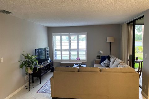 Condo in Coconut Creek, Florida, 3 bedrooms  № 1182147 - photo 5