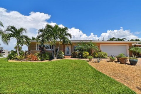 Casa en venta en Saint Petersburg, Florida, 3 dormitorios, 200.76 m2 № 1344337 - foto 4