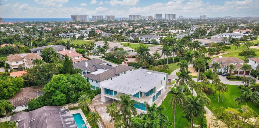 Villa ou maison à Boca Raton, Floride 6 chambres, 783.35 m2 № 315945