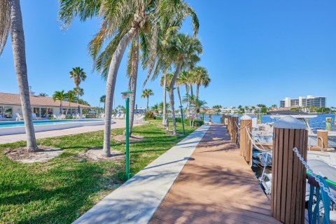 Copropriété à vendre à Delray Beach, Floride: 2 chambres, 92.9 m2 № 1141566 - photo 12