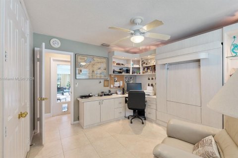 Casa en venta en Hollywood, Florida, 3 dormitorios, 224.36 m2 № 1357324 - foto 21