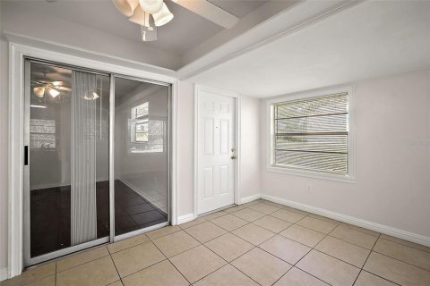Casa en venta en Leesburg, Florida, 2 dormitorios, 86.68 m2 № 955070 - foto 21