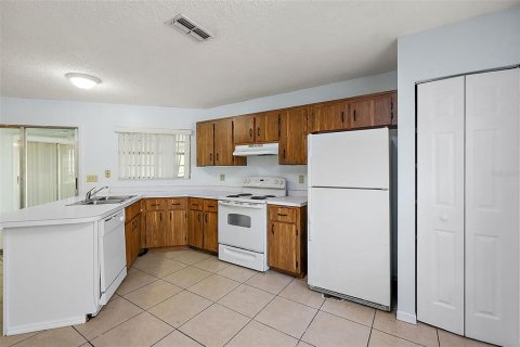 Casa en venta en Leesburg, Florida, 2 dormitorios, 86.68 m2 № 955070 - foto 9