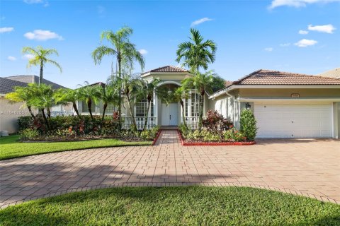 Villa ou maison à vendre à Coral Springs, Floride: 5 chambres, 256.6 m2 № 1332731 - photo 5