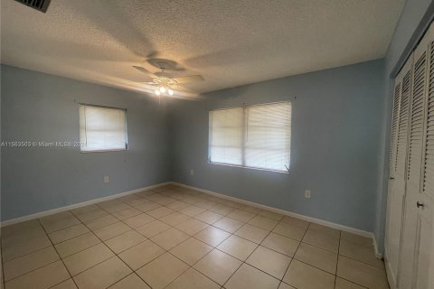 House in Lake Placid, Florida 2 bedrooms № 1098433 - photo 11