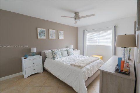 Copropriété à vendre à Hollywood, Floride: 2 chambres, 81.75 m2 № 1310189 - photo 7