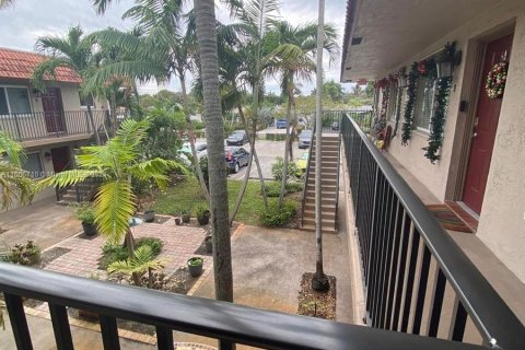 Copropriété à vendre à Wilton Manors, Floride: 2 chambres, 73.21 m2 № 1380506 - photo 14