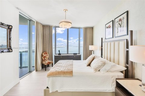 Condo in Miami, Florida, 3 bedrooms  № 1380424 - photo 18