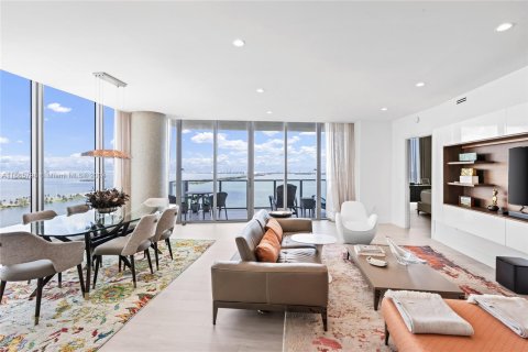 Copropriété à vendre à Miami, Floride: 3 chambres, 157.75 m2 № 1380424 - photo 2