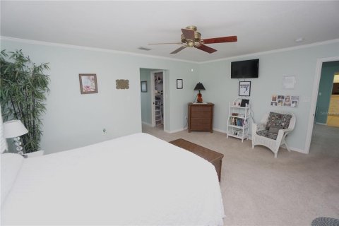 House in Punta Gorda, Florida 3 bedrooms, 212.37 sq.m. № 1434933 - photo 27