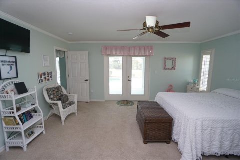 House in Punta Gorda, Florida 3 bedrooms, 212.37 sq.m. № 1434933 - photo 29