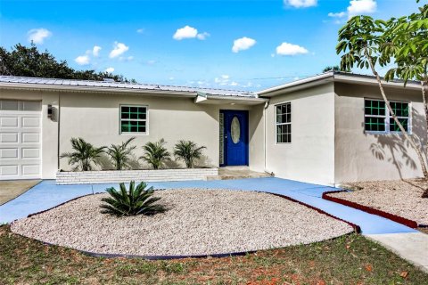 Casa en venta en Palm Bay, Florida, 3 dormitorios, 150.22 m2 № 1354980 - foto 3