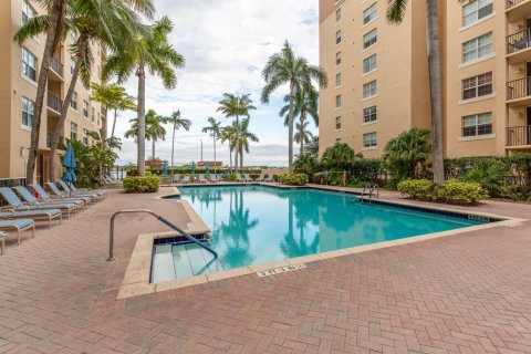 Condominio en venta en West Palm Beach, Florida, 1 dormitorio, 61.13 m2 № 284443 - foto 3