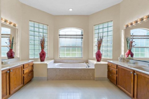 Villa ou maison à vendre à Loxahatchee Groves, Floride: 4 chambres, 287.9 m2 № 1099869 - photo 7
