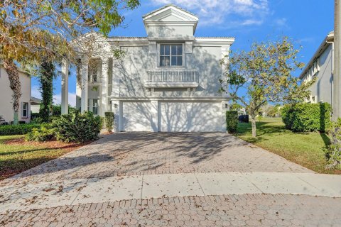 House in Wellington, Florida 6 bedrooms, 368.17 sq.m. № 1099998 - photo 7