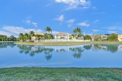 House in Wellington, Florida 6 bedrooms, 368.17 sq.m. № 1099998 - photo 11
