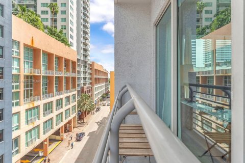 Copropriété à vendre à Miami, Floride: 2 chambres, 88.26 m2 № 1375623 - photo 14