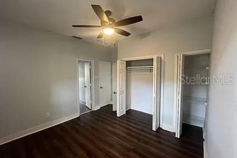 Casa en venta en Tampa, Florida, 4 dormitorios, 176.51 m2 № 1088897 - foto 15