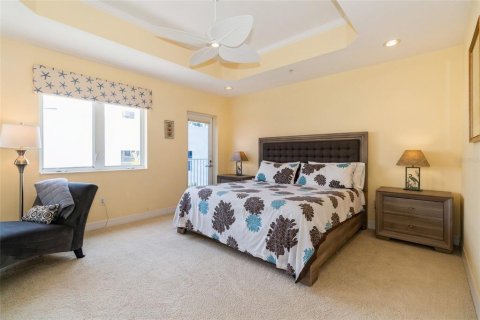 Condominio en venta en Englewood, Florida, 2 dormitorios, 165.37 m2 № 600608 - foto 18