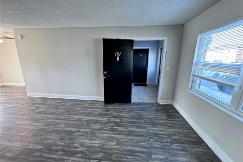 Condominio en venta en Orlando, Florida, 1 dormitorio, 72.19 m2 № 1387579 - foto 5