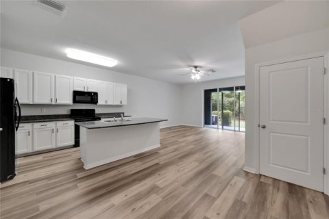 Townhouse in Riverview, Florida 3 bedrooms, 158.58 sq.m. № 1303191 - photo 7