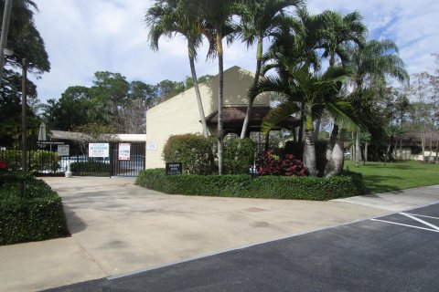 Casa en venta en Royal Palm Beach, Florida, 2 dormitorios, 103.31 m2 № 1009515 - foto 9