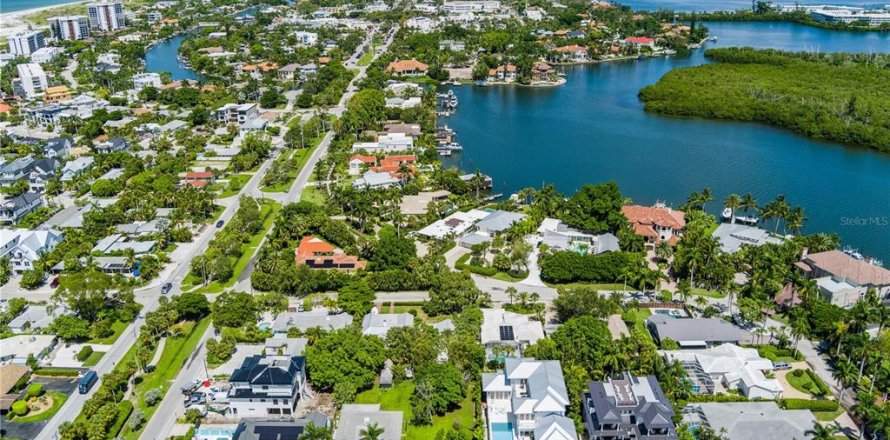 Terreno en Sarasota, Florida № 1341040