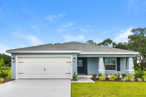 Villa ou maison à louer à Zephyrhills, Floride: 4 chambres, 159.33 m2 № 1341039 - photo 1