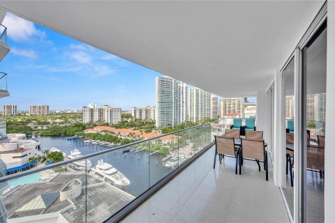 Condo in Aventura, Florida, 2 bedrooms  № 1418234 - photo 20