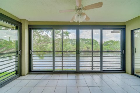 Condominio en venta en Davie, Florida, 2 dormitorios, 128.21 m2 № 705973 - foto 20