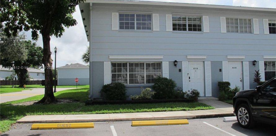 Condominio en Davie, Florida, 3 dormitorios  № 1348936