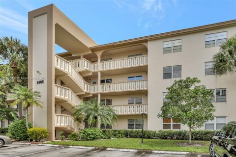 Copropriété à vendre à Coconut Creek, Floride: 1 chambre, 74.14 m2 № 1384268 - photo 1