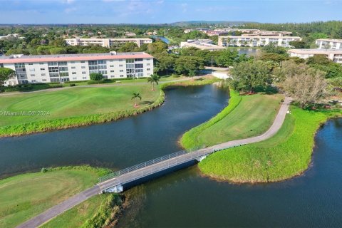 Copropriété à vendre à Coconut Creek, Floride: 1 chambre, 74.14 m2 № 1384268 - photo 21