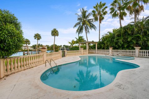 Casa en venta en Palm Beach Gardens, Florida, 3 dormitorios, 295.62 m2 № 738412 - foto 13