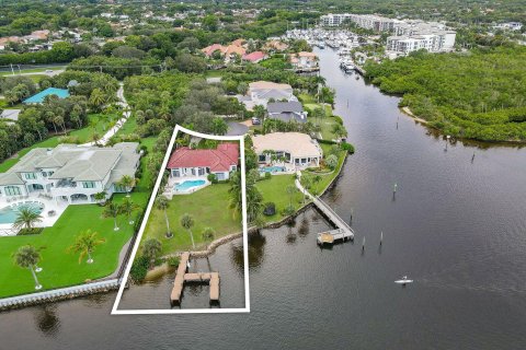 House in Palm Beach Gardens, Florida 3 bedrooms, 295.62 sq.m. № 738412 - photo 3