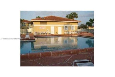 Copropriété à vendre à Coral Springs, Floride: 2 chambres, 71.35 m2 № 1237745 - photo 10