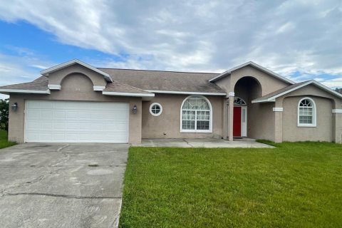 Villa ou maison à louer à Kissimmee, Floride: 3 chambres, 178.65 m2 № 1341648 - photo 3