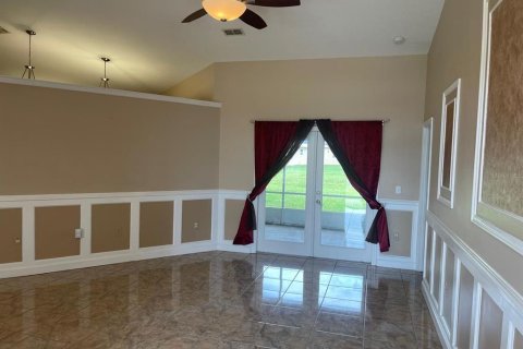 Casa en alquiler en Kissimmee, Florida, 3 dormitorios, 178.65 m2 № 1341648 - foto 15