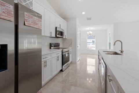 Casa en venta en Vero Beach, Florida, 3 dormitorios, 170.85 m2 № 914184 - foto 6