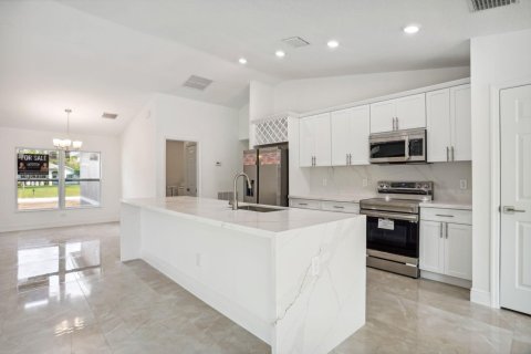 Casa en venta en Vero Beach, Florida, 3 dormitorios, 170.85 m2 № 914184 - foto 9