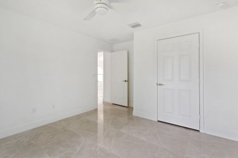 Casa en venta en Vero Beach, Florida, 3 dormitorios, 170.85 m2 № 914184 - foto 25