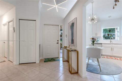 Villa ou maison à vendre à Boynton Beach, Floride: 3 chambres, 147.9 m2 № 1377514 - photo 5