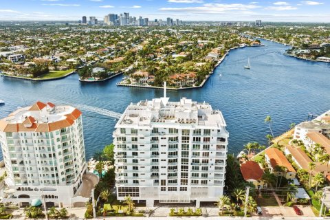 Condo in Fort Lauderdale, Florida, 3 bedrooms  № 1208179 - photo 2