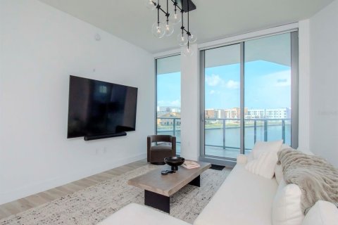 Condo in Tampa, Florida, 2 bedrooms  № 1334680 - photo 3