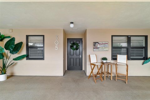 Condo in Fort Lauderdale, Florida, 3 bedrooms  № 996379 - photo 24