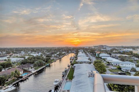 Condo in Fort Lauderdale, Florida, 2 bedrooms  № 1079205 - photo 23